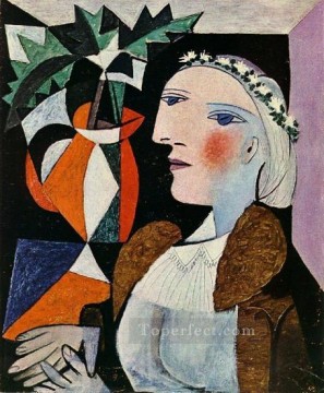 Retrato de mujer a la guirlande 1937 cubista Pinturas al óleo
